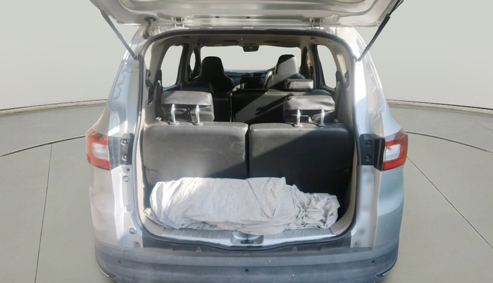 2019 Renault TRIBER RXT, Petrol, Manual, 15,657 km, exterior