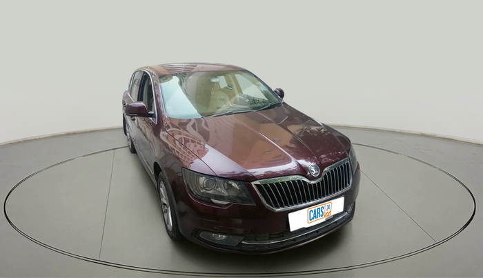 2014 Skoda Superb ELEGANCE 2.0 TDI CR AT, Diesel, Automatic, 1,35,322 km, exterior