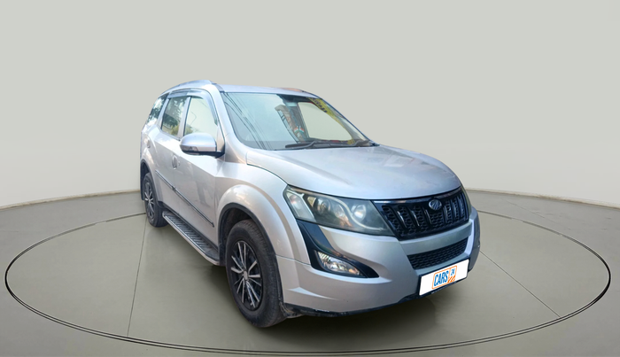 2016 Mahindra XUV500 W6, Diesel, Manual, 94,972 km, exterior