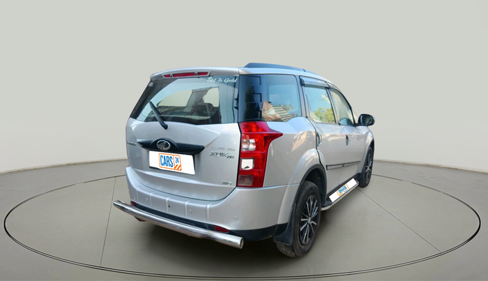 2016 Mahindra XUV500 W6, Diesel, Manual, 94,972 km, exterior