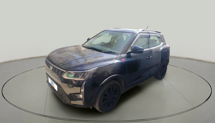2019 Mahindra XUV300 W8 (O) 1.2 PETROL, Petrol, Manual, 69,180 km, exterior