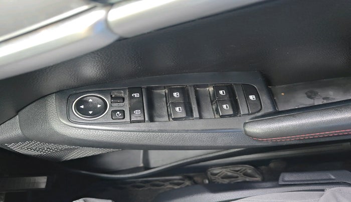 2020 KIA SELTOS GTK 1.4 PETROL, Petrol, Manual, 96,746 km, interior
