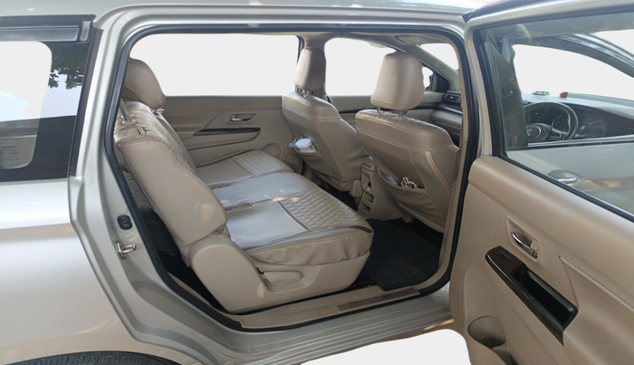 2019 Maruti Ertiga ZXI+ SHVS, Petrol, Manual, 1,35,988 km, interior