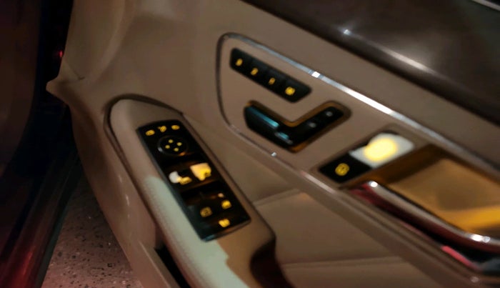 2011 Mercedes Benz E Class 200 ELEGANCE, Petrol, Automatic, 94,059 km, interior