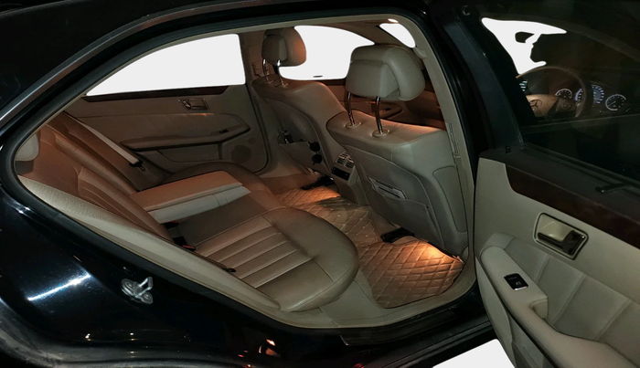 2011 Mercedes Benz E Class 200 ELEGANCE, Petrol, Automatic, 94,059 km, interior