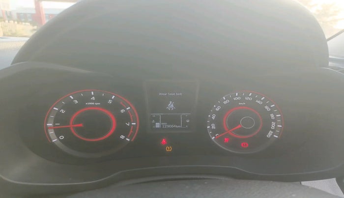 2019 Mahindra XUV300 W8 (O) 1.2 PETROL, Petrol, Manual, 1,29,065 km, interior