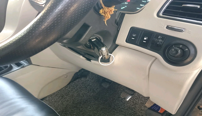 2018 Mahindra Scorpio S11 2WD, Diesel, Manual, 89,708 km, interior