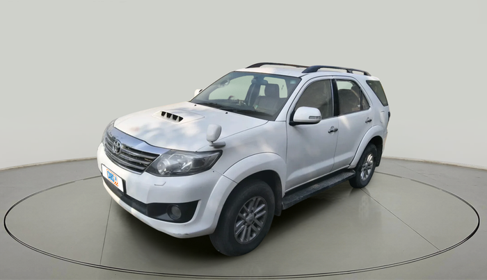2014 Toyota Fortuner 3.0 4X2 MT, Diesel, Manual, 1,53,126 km, exterior