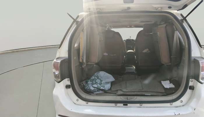 2014 Toyota Fortuner 3.0 4X2 MT, Diesel, Manual, 1,53,126 km, exterior