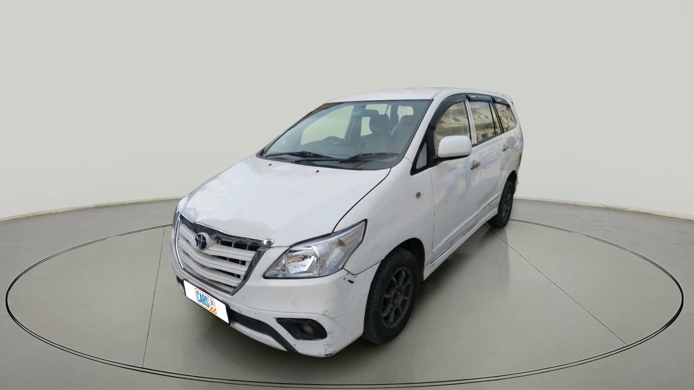 2014 Toyota Innova 2.5 GX 8 STR, Diesel, Manual, 1,59,457 km, exterior