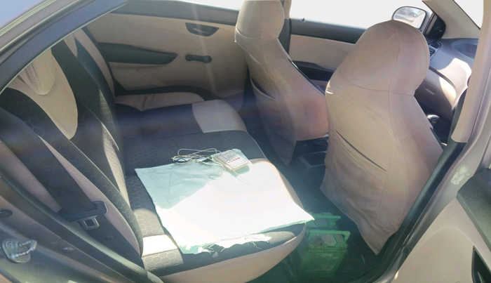 2013 Hyundai Eon MAGNA +, Petrol, Manual, 96,579 km, interior