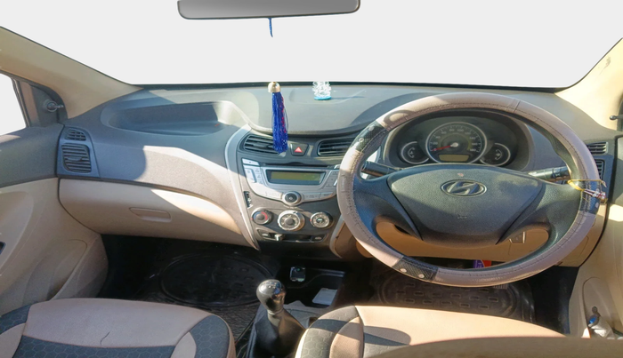 2013 Hyundai Eon MAGNA +, Petrol, Manual, 96,579 km, interior