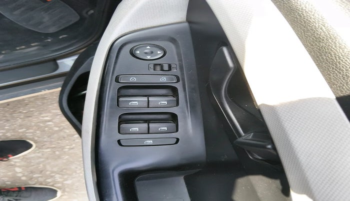 2020 Hyundai Creta EX 1.5 PETROL, Petrol, Manual, 29,111 km, interior