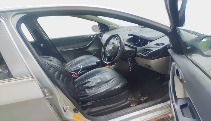 2019 Tata Tiago XE PETROL, Petrol, Manual, 87,900 km, interior