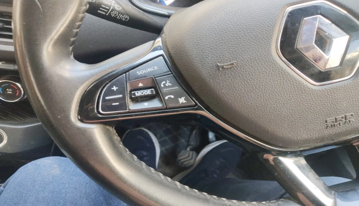 2023 Renault Kiger RXT (O) MT, Petrol, Manual, 23,770 km, interior