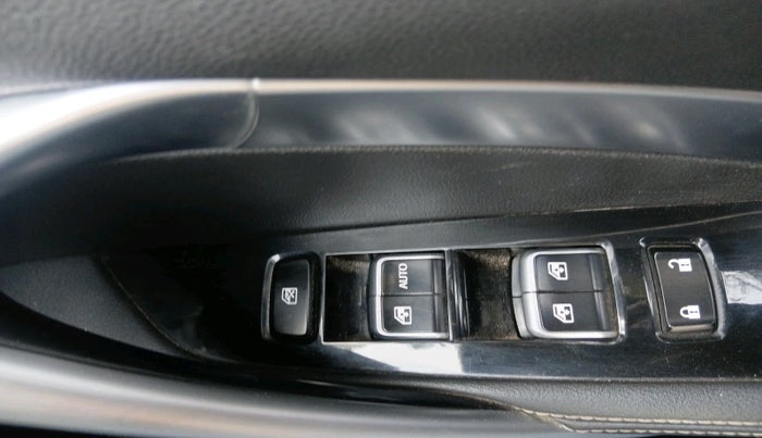 2019 MG HECTOR SHARP 1.5 DCT PETROL, Petrol, Automatic, 1,13,483 km, interior