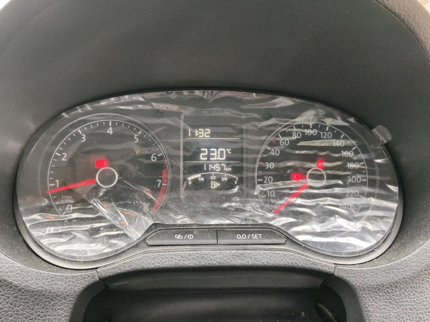 2019 Volkswagen Ameo TRENDLINE 1.0L, Petrol, Manual, 11,457 km, interior