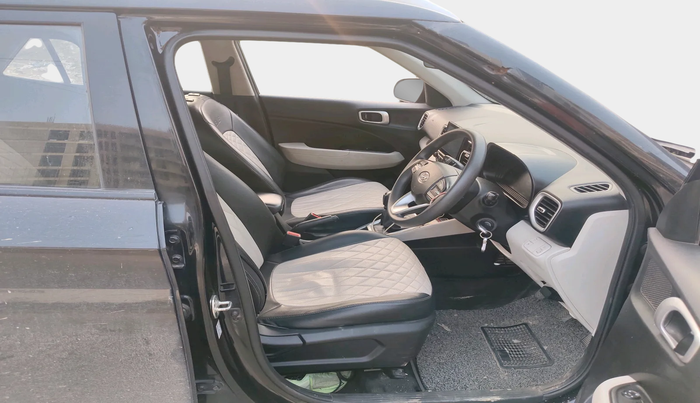 2024 Hyundai VENUE S 1.2, Petrol, Manual, 66,891 km, interior