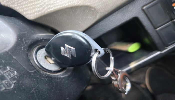 2015 Maruti Wagon R 1.0 VXI, Petrol, Manual, 93,946 km, interior