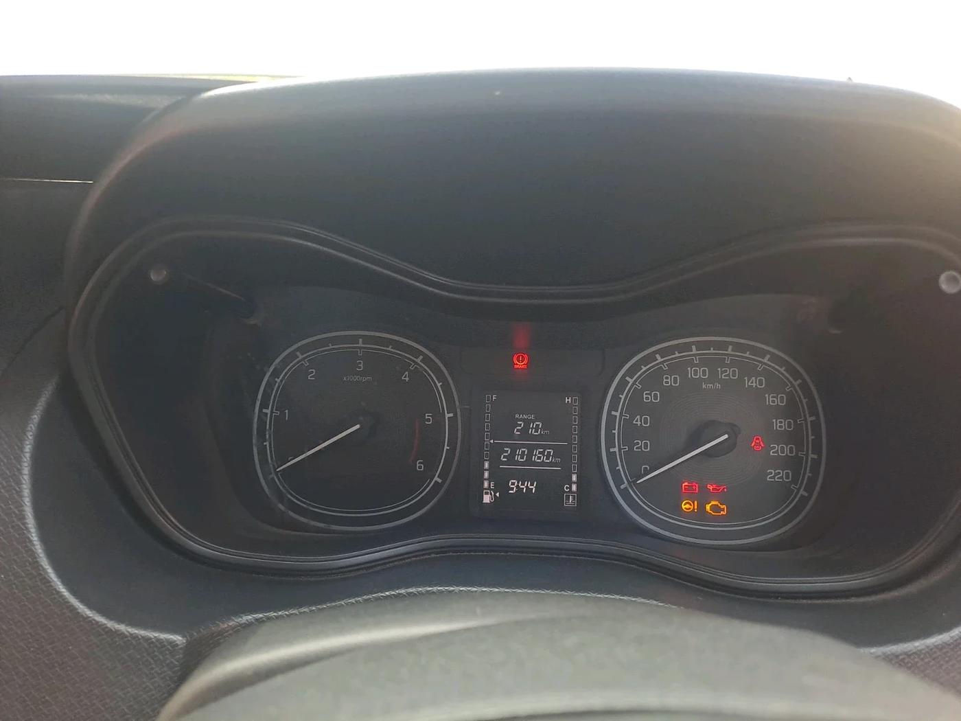 2016 Maruti Vitara Brezza LDI, Diesel, Manual, 2,10,160 km, interior