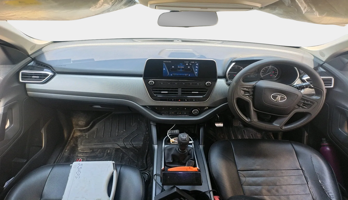 2019 Tata Harrier XT 2.0L KRYOTEC DARK EDITION, Diesel, Manual, 66,167 km, interior