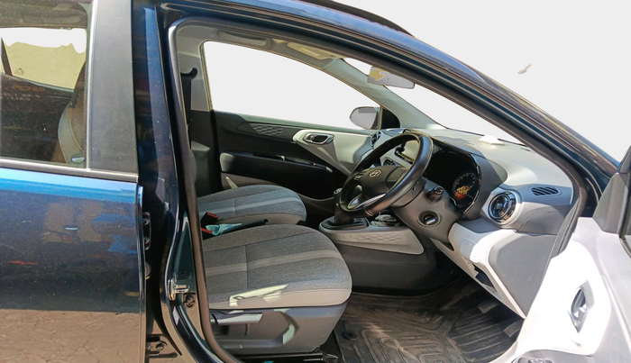 2022 Hyundai GRAND I10 NIOS SPORTZ 1.2 KAPPA VTVT, Petrol, Manual, 22,682 km, interior