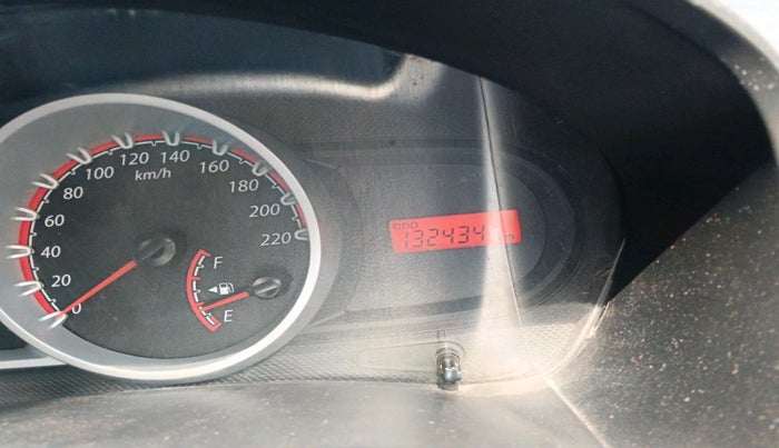 2011 Ford Figo TITANIUM 1.4 DIESEL, Diesel, Manual, 1,32,434 km, interior