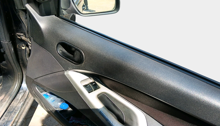 2011 Ford Figo TITANIUM 1.4 DIESEL, Diesel, Manual, 1,32,434 km, interior