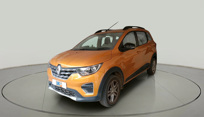 2022 Renault TRIBER RXZ, Petrol, Manual, 32,637 km, exterior