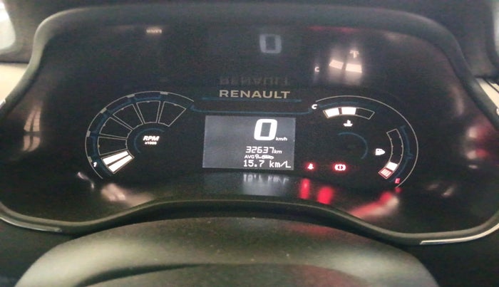 2022 Renault TRIBER RXZ, Petrol, Manual, 32,637 km, interior