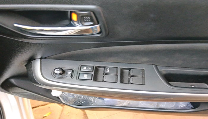 2020 Maruti Swift ZXI PLUS, Petrol, Manual, 83,337 km, interior