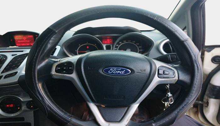 2012 Ford Fiesta TITANIUM DIESEL, Diesel, Manual, 2,16,416 km, interior