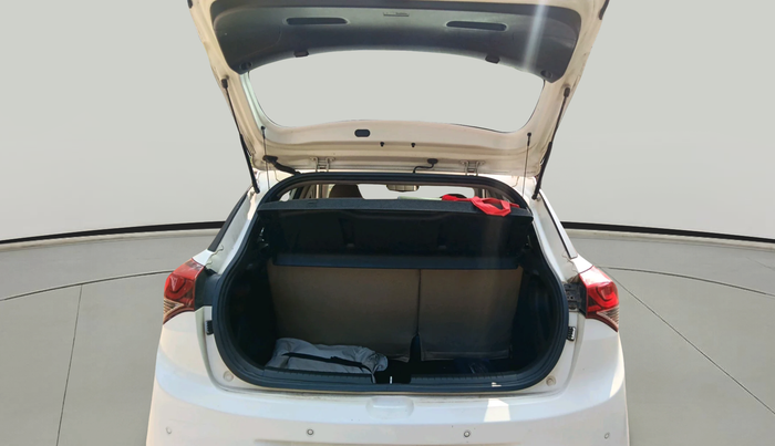 2015 Hyundai Elite i20 ASTA 1.2, Petrol, Manual, 79,397 km, exterior