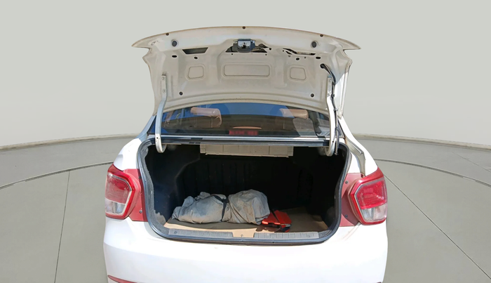 2015 Hyundai Xcent BASE 1.2, Petrol, Manual, 85,114 km, exterior