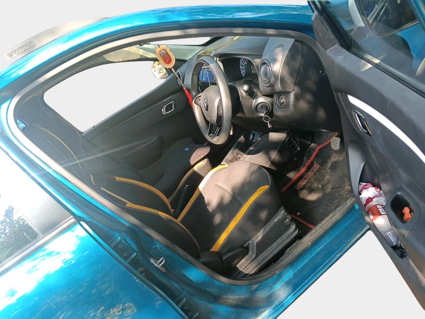 2023 Renault Kwid CLIMBER AMT 1.0, Petrol, Automatic, 26,425 km, interior
