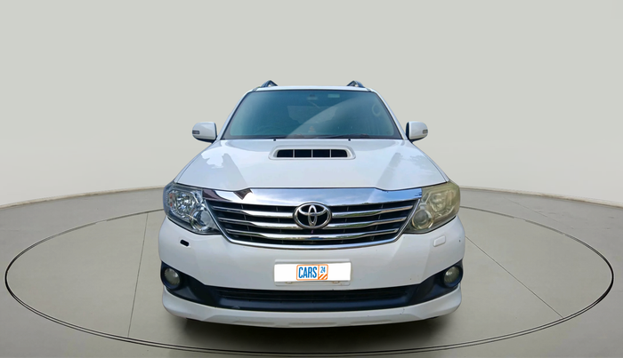 2012 Toyota Fortuner 3.0 4X2 AT, Diesel, Automatic, 2,47,799 km, exterior