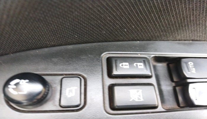 2017 Maruti Baleno DELTA PETROL 1.2, Petrol, Manual, 1,06,147 km, interior