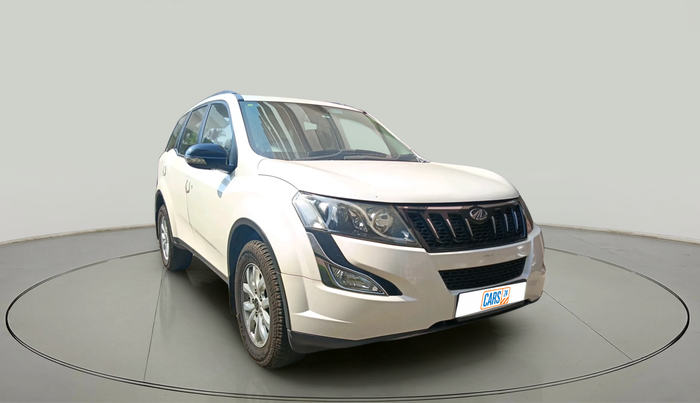 2016 Mahindra XUV500 W10, Diesel, Manual, 83,247 km, exterior