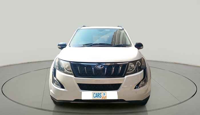 2016 Mahindra XUV500 W10, Diesel, Manual, 83,247 km, exterior