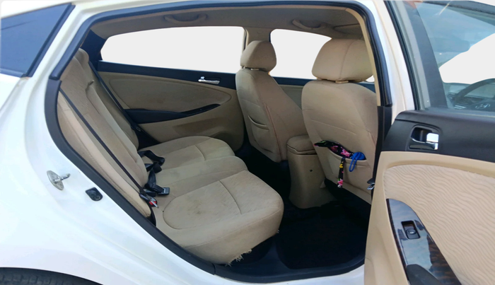 2013 Hyundai Verna FLUIDIC 1.6 VTVT EX, Petrol, Manual, 1,31,153 km, interior