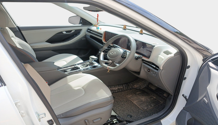 2024 Hyundai Creta SX (O) IVT 1.5 PETROL, Petrol, Automatic, 8,168 km, interior
