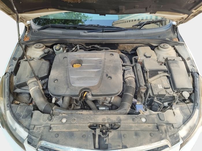 2010 Chevrolet Cruze LTZ, Diesel, Manual, 83,986 km, exterior