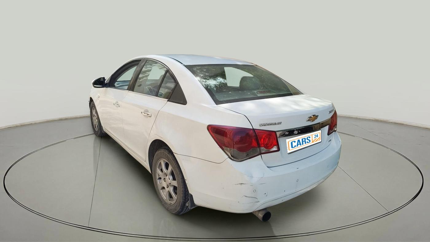 2010 Chevrolet Cruze LTZ, Diesel, Manual, 83,986 km, exterior