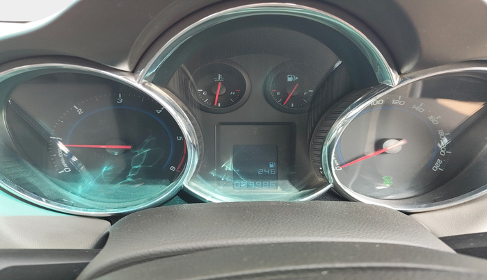 2010 Chevrolet Cruze LTZ, Diesel, Manual, 83,986 km, interior
