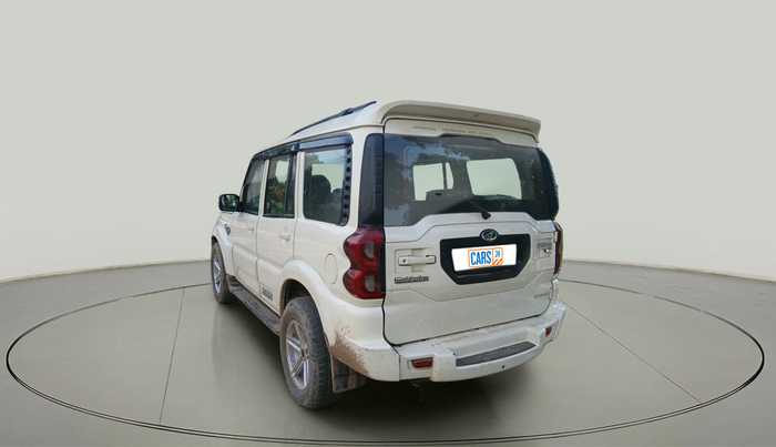 2016 Mahindra Scorpio S6 PLUS 1.99, Diesel, Manual, 1,33,218 km, exterior