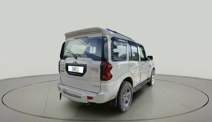 2016 Mahindra Scorpio S6 PLUS 1.99, Diesel, Manual, 1,33,218 km, exterior