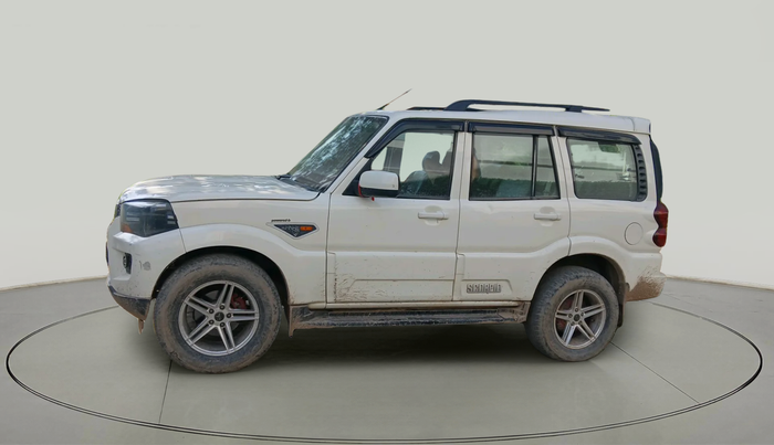 2016 Mahindra Scorpio S6 PLUS 1.99, Diesel, Manual, 1,33,218 km, exterior