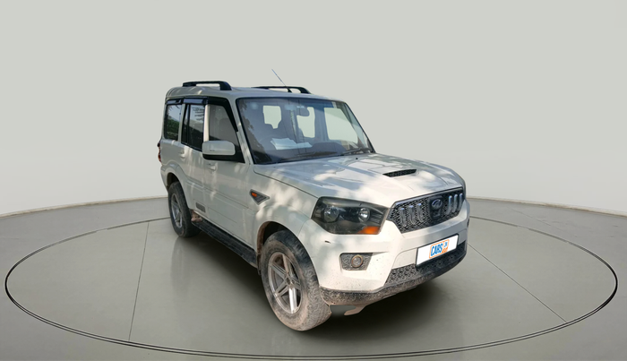 2016 Mahindra Scorpio S6 PLUS 1.99, Diesel, Manual, 1,33,218 km, exterior