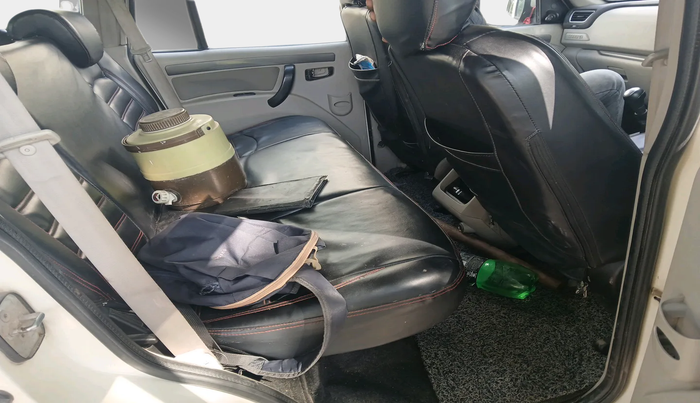 2016 Mahindra Scorpio S6 PLUS 1.99, Diesel, Manual, 1,33,218 km, interior