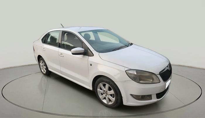 2014 Skoda Rapid ELEGANCE 1.6 TDI CR MT, Diesel, Manual, 2,15,229 km, exterior
